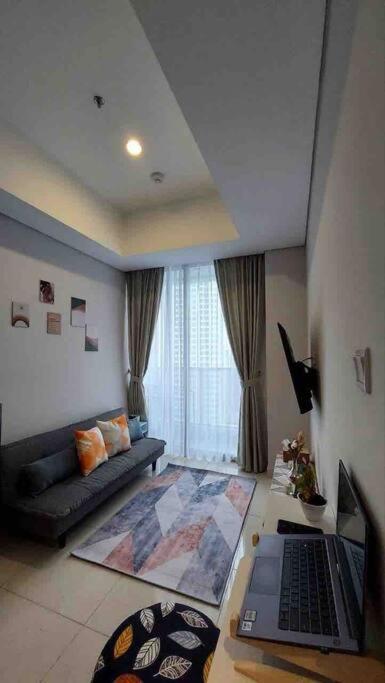 2 Bed Room Apartment In West Jakarta Exterior photo